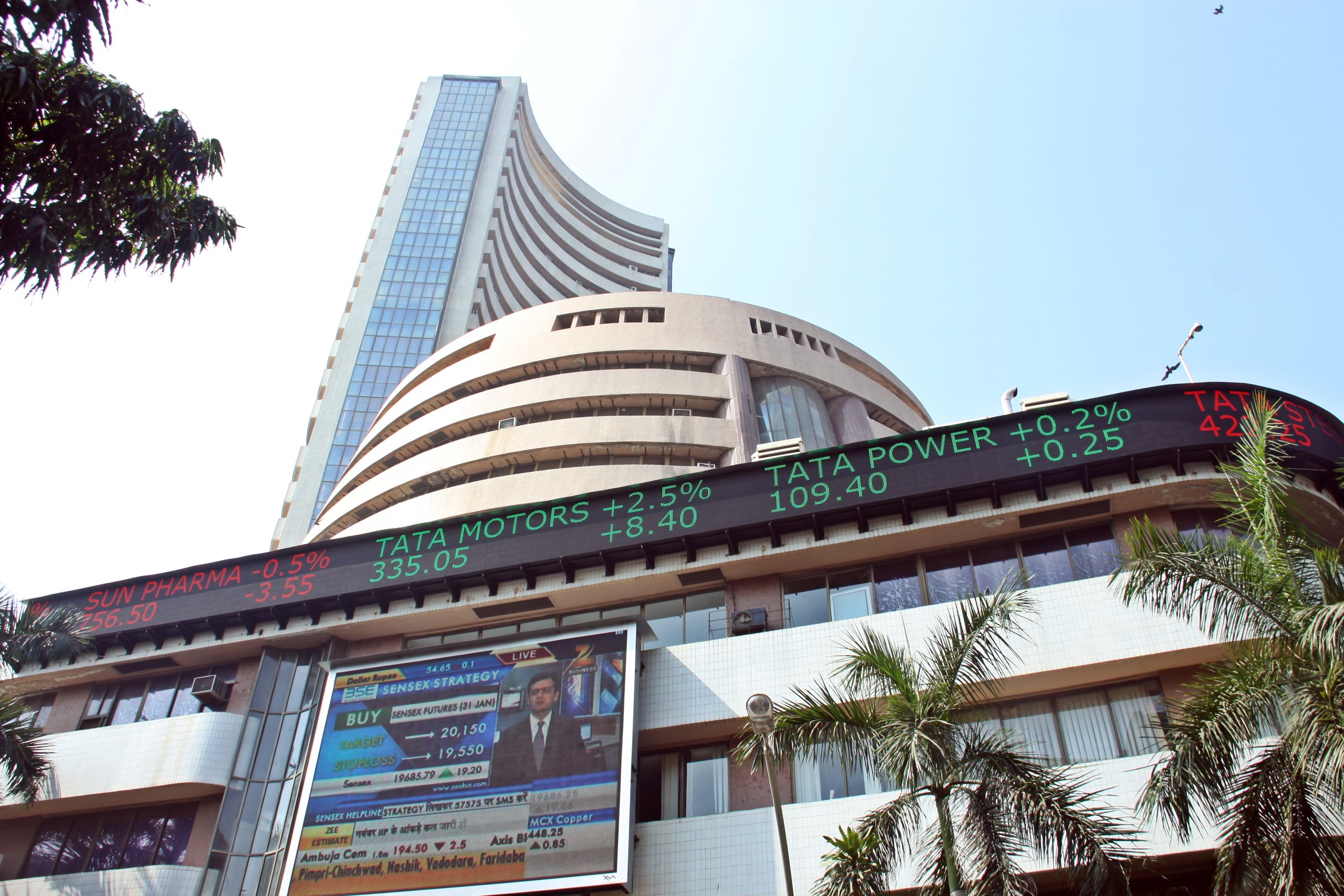 BSE Stocks Surge: Sensex Rise Fuels Double-Digit Gains BSE Stocks Surge: Sensex Rise Fuels Double-Digit Gains