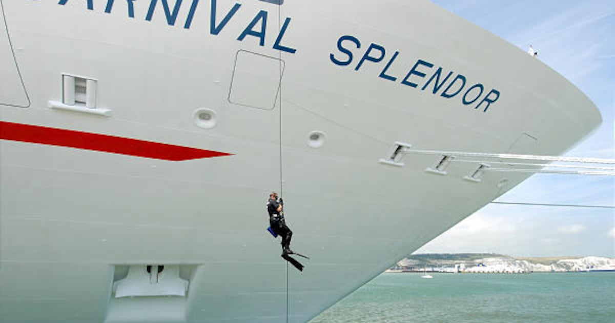 Can A Cruise Line Ban You For Complaining?  The Shocking Truth
