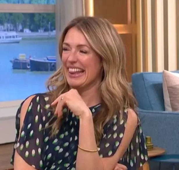Cat Deeley's Last-Minute Dress Disaster On This Morning Cat Deeley's Last-Minute Dress Disaster On This Morning