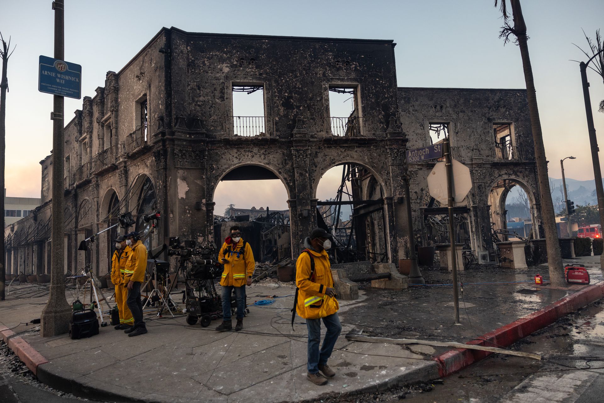 Celebrities Affected By The Devastating LA Palisades Fires Celebrities Affected By The Devastating LA Palisades Fires