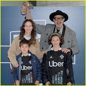 Celebrity Family: Goldblums At The Como 1907 Vs Torino Game Celebrity Family: Goldblums At The Como 1907 Vs Torino Game