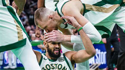 Celtics' Tatum Clears X-Rays Following Wrist Injury During Magic Game Celtics' Tatum Clears X-Rays Following Wrist Injury During Magic Game