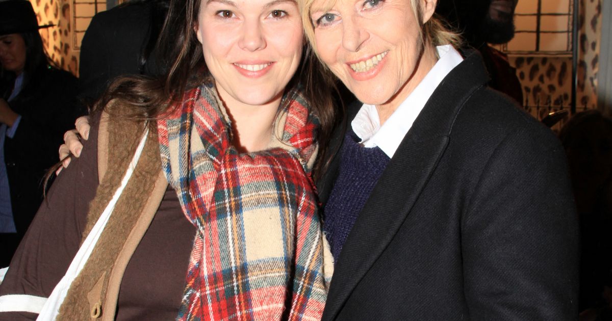 Chantal Ladesou: Interviews, Citations Et Anecdotes Chantal Ladesou: Interviews, Citations Et Anecdotes