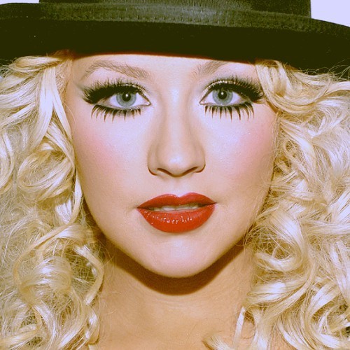 Christina Aguilera: Photoshopped Photos Spark Fan Outrage Christina Aguilera: Photoshopped Photos Spark Fan Outrage