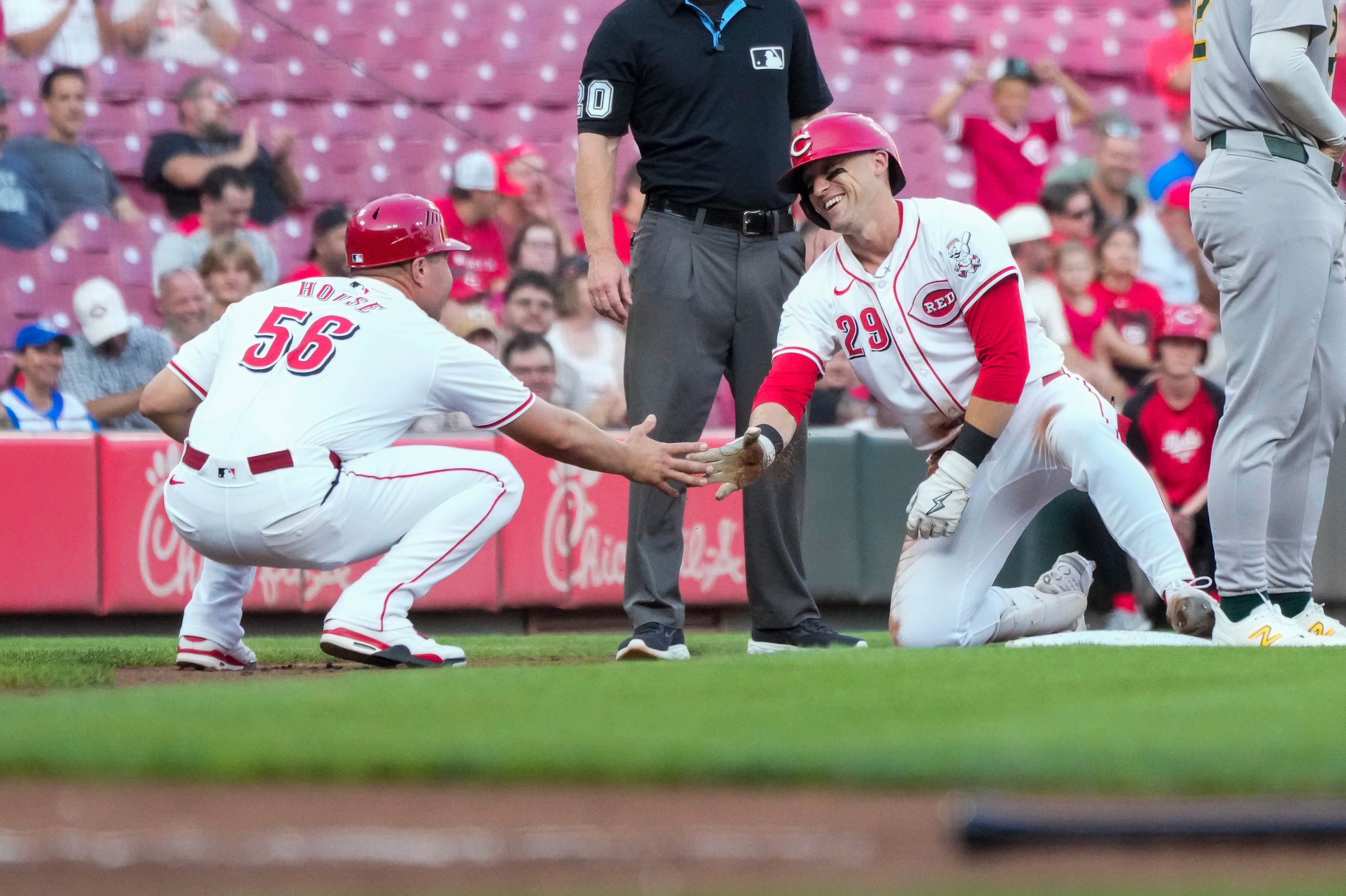 Cincinnati Reds Break Scoring Drought In Loss To Milwaukee Cincinnati Reds Break Scoring Drought In Loss To Milwaukee