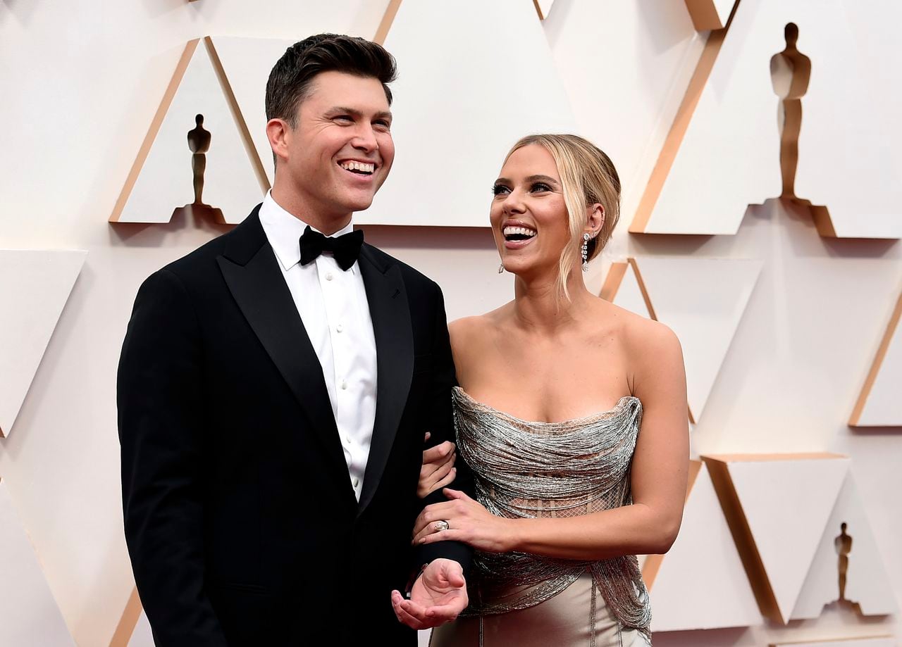 Colin Jost And Scarlett Johansson's Income Discrepancy: Examining The Gender Pay Gap In Entertainment Colin Jost And Scarlett Johansson's Income Discrepancy: Examining The Gender Pay Gap In Entertainment