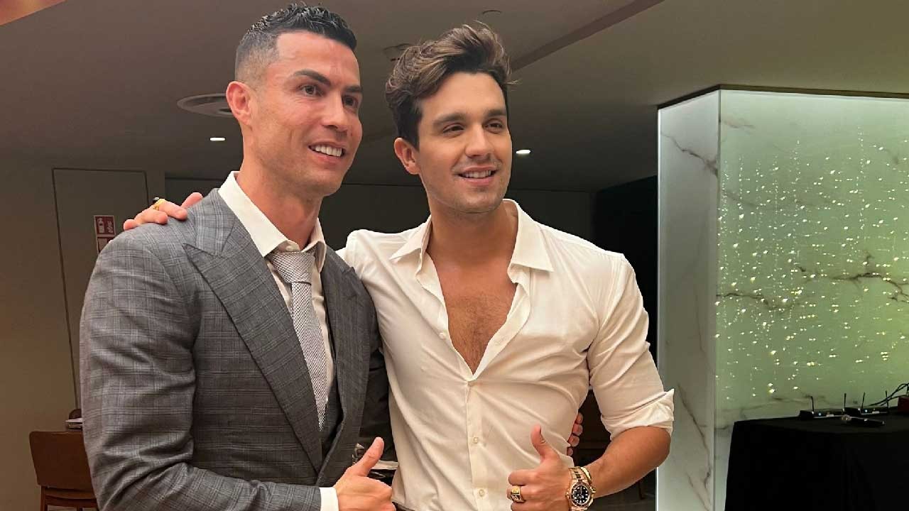 Cristiano Ronaldo'nun Çarpıcı Marka Gücü: Detaylı Analiz Cristiano Ronaldo'nun Çarpıcı Marka Gücü: Detaylı Analiz