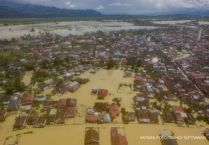 Cuaca Jawa Tengah Besok (22/4): Peringatan Hujan Di Semarang Cuaca Jawa Tengah Besok (22/4): Peringatan Hujan Di Semarang