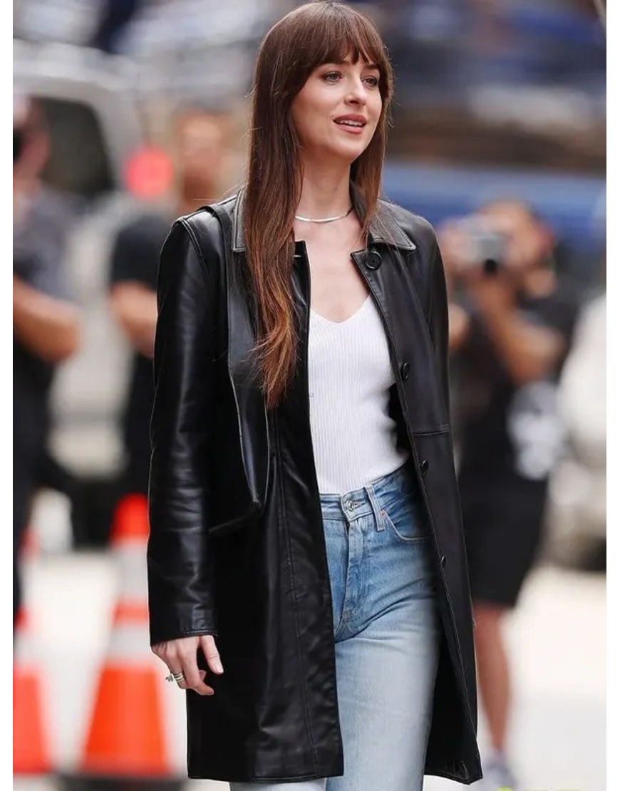 Dakota Johnson's White Dress Steals The Show At Dakota Johnson's White Dress Steals The Show At