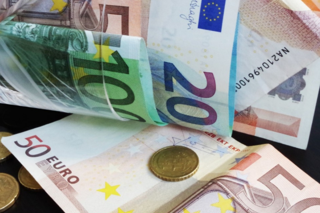 Dans Quoi Investir ? Le Guide Complet Pour Vos Placements Dans Quoi Investir ? Le Guide Complet Pour Vos Placements