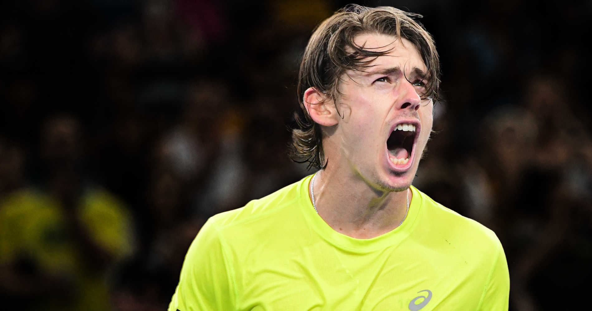 De Minaur Loses In Straight Sets At Madrid Open; Świątek Defeats Keys De Minaur Loses In Straight Sets At Madrid Open; Świątek Defeats Keys