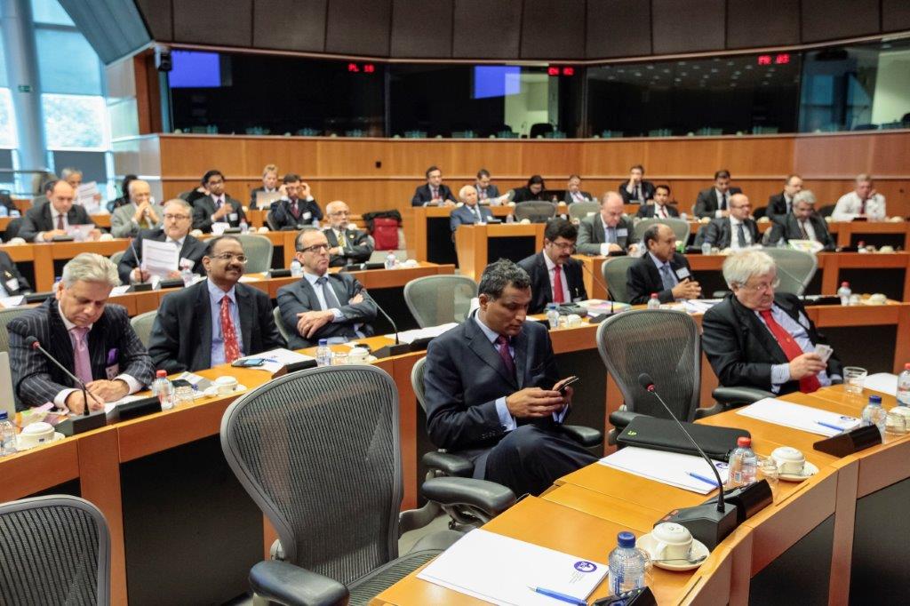 De Strategie Van Brekelmans Voor Samenwerking Met India De Strategie Van Brekelmans Voor Samenwerking Met India