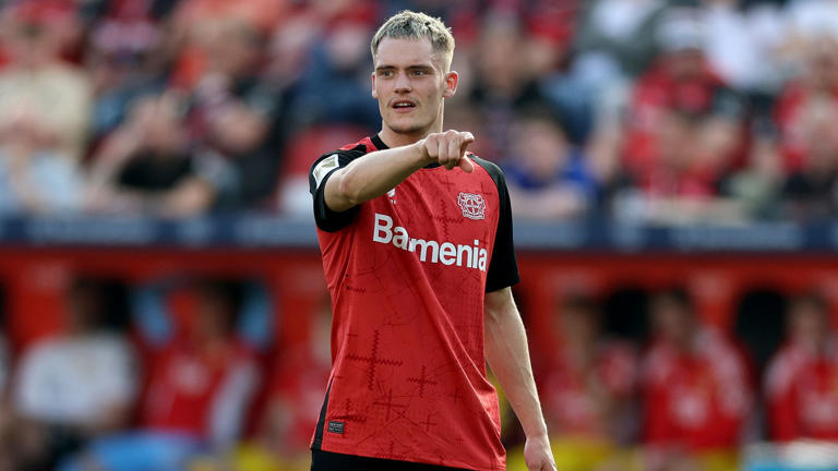 Dean Huijsen: Chelsea's Pursuit And The June 14th Target Dean Huijsen: Chelsea's Pursuit And The June 14th Target
