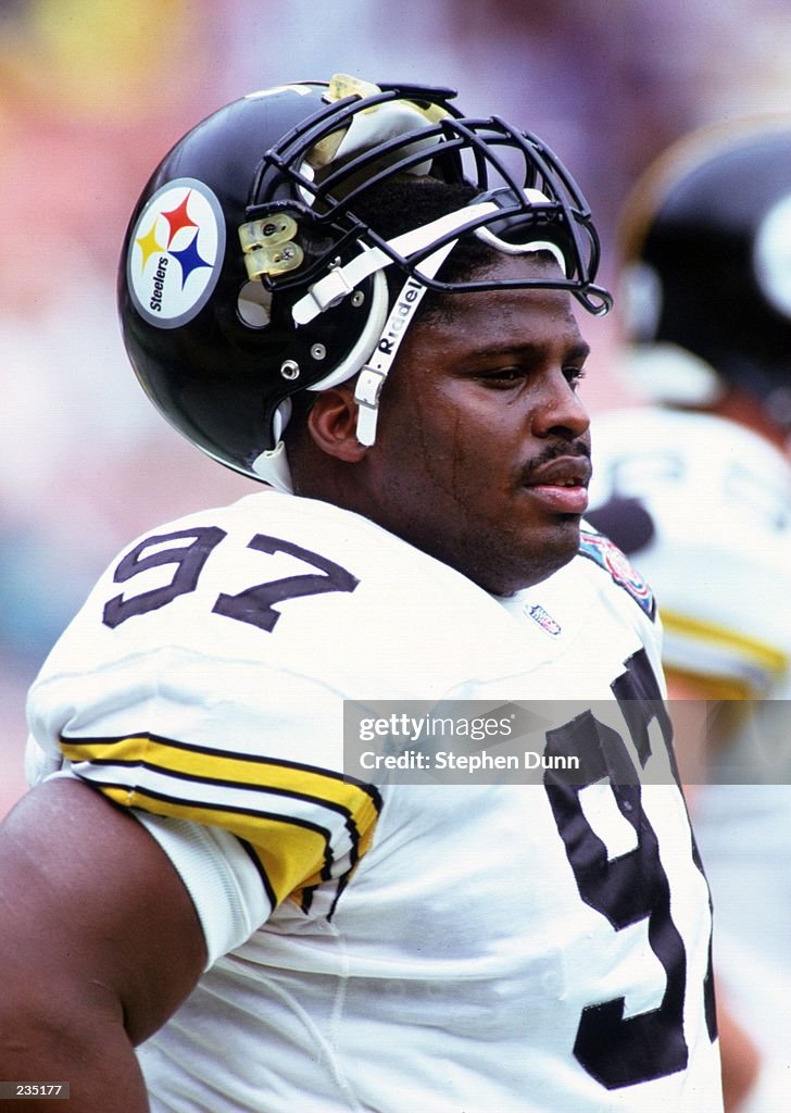 Death Of Ray Seals: Remembering The Former Pittsburgh Steelers Defensive Lineman Death Of Ray Seals: Remembering The Former Pittsburgh Steelers Defensive Lineman