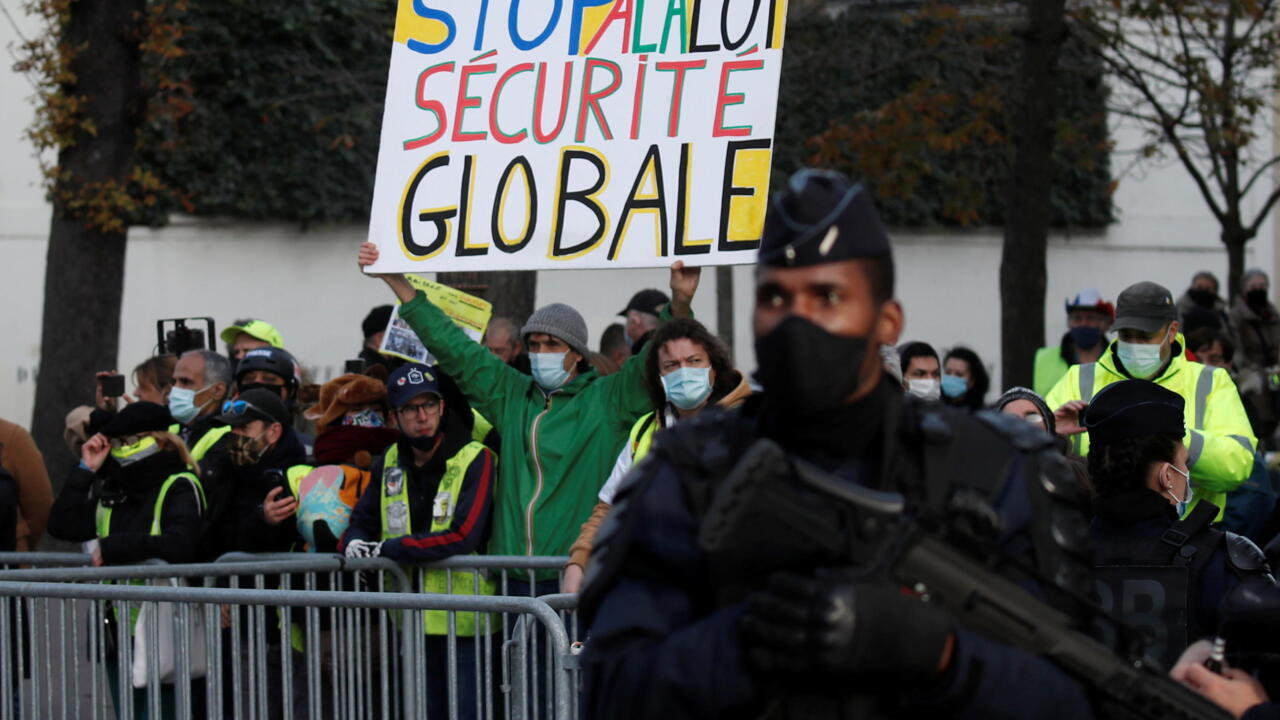 Debate Flares Over French Government's Handling Of Defense Matters Debate Flares Over French Government's Handling Of Defense Matters