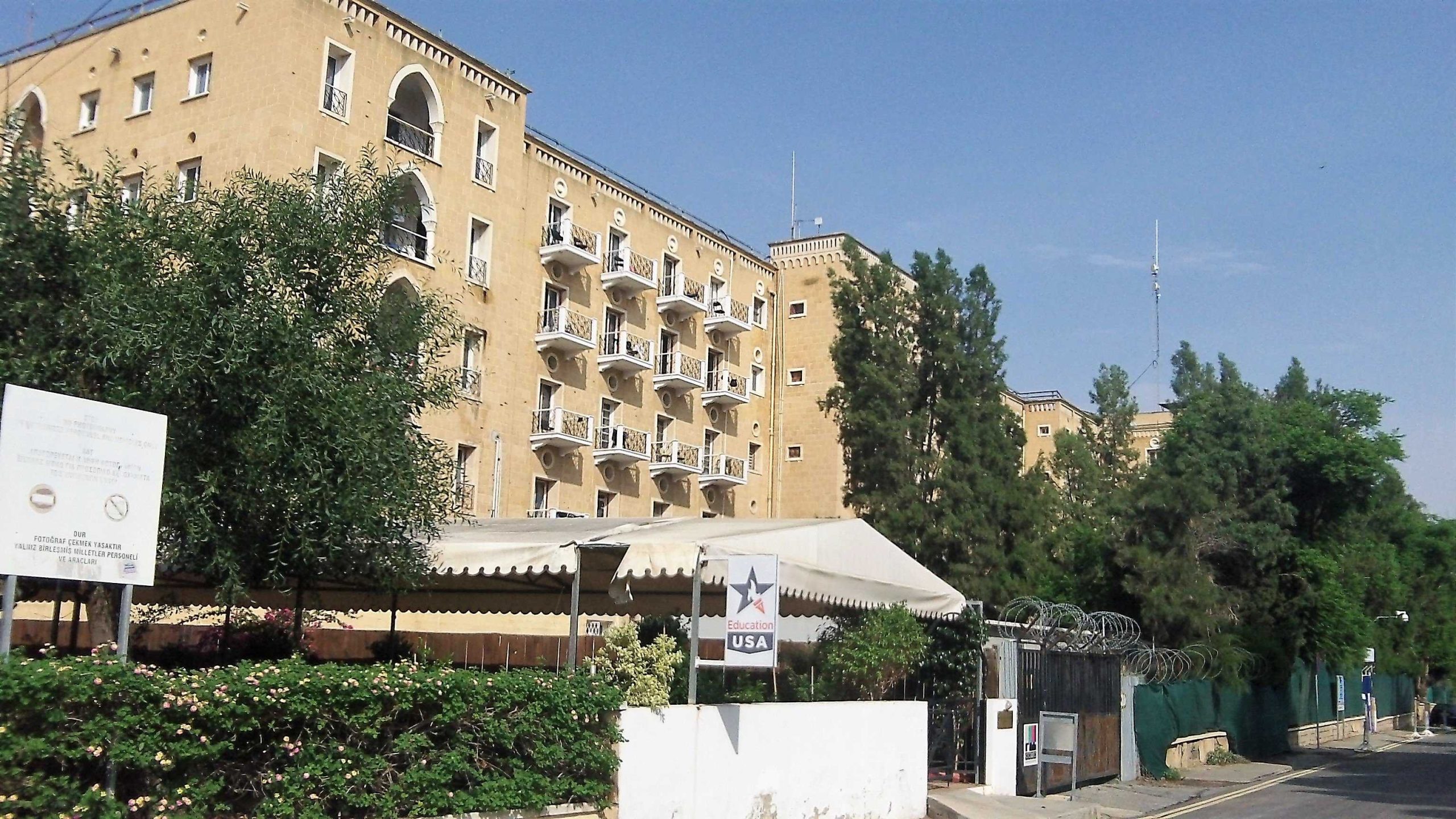Dijital Veri Tabanı İşgücü Piyasası Rehberi: Çarşamba Ledra Pal'da Dijital Veri Tabanı İşgücü Piyasası Rehberi: Çarşamba Ledra Pal'da