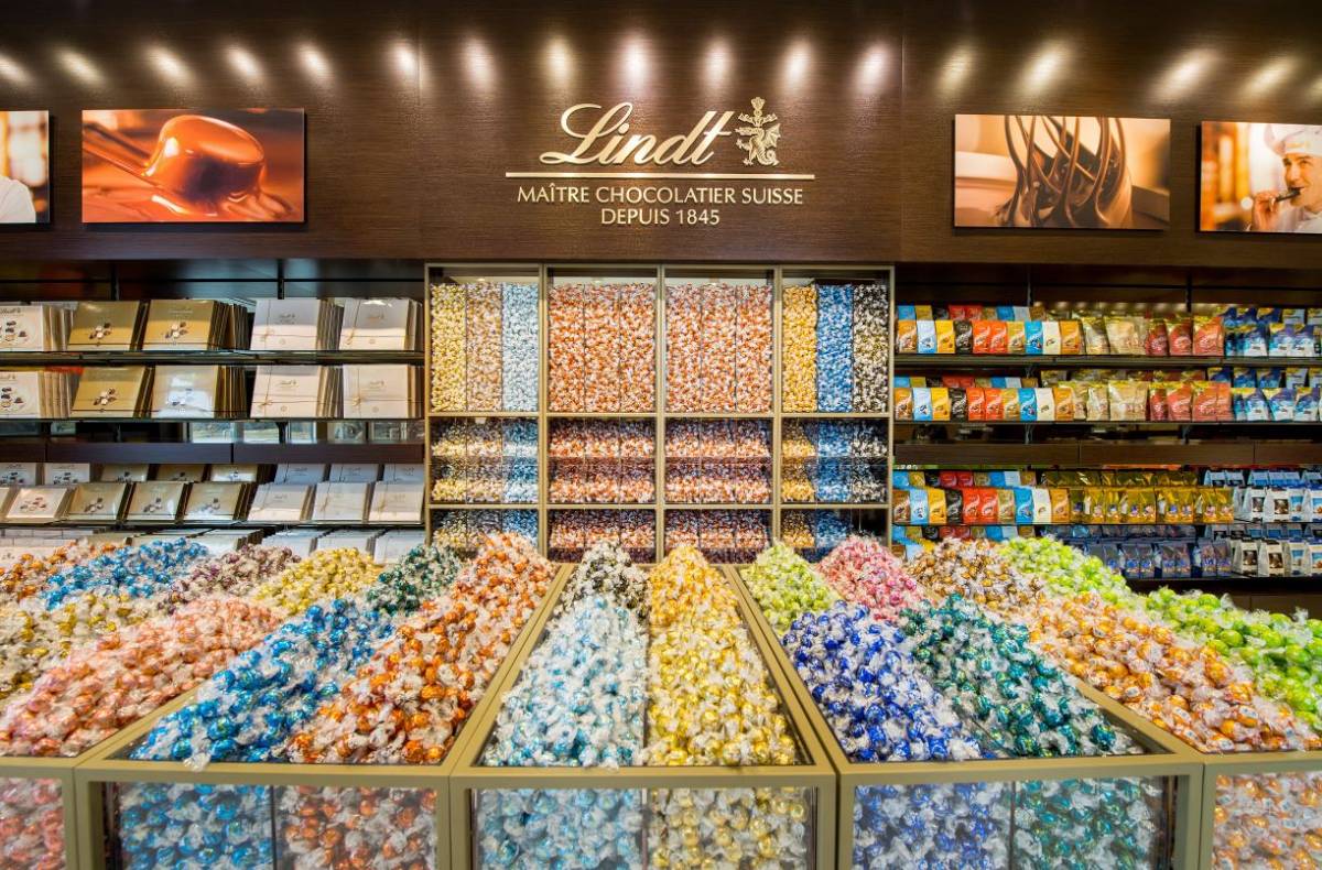 Discover Lindt's Luxurious New Chocolate Shop In Central London Discover Lindt's Luxurious New Chocolate Shop In Central London