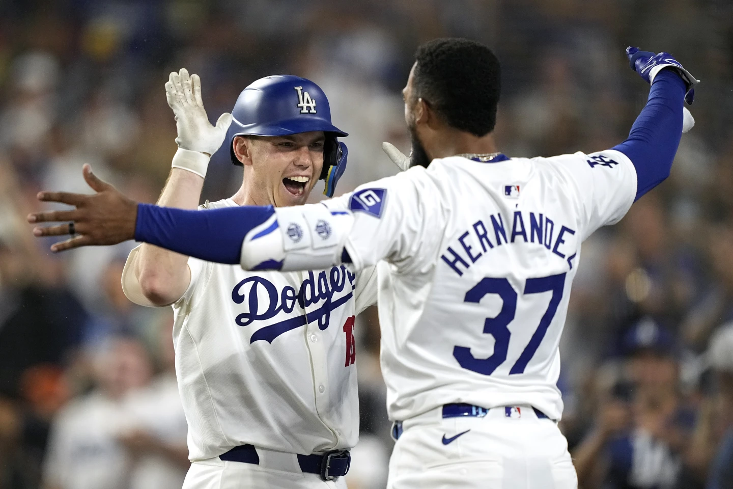 Dodgers Defeat Giants: Freeman, Kim Power Comeback With Home Runs Dodgers Defeat Giants: Freeman, Kim Power Comeback With Home Runs