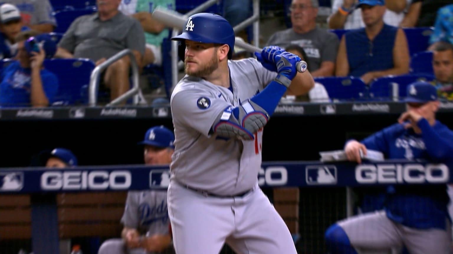 Dodgers' Max Muncy Imagines A Conversation With Himself Dodgers' Max Muncy Imagines A Conversation With Himself