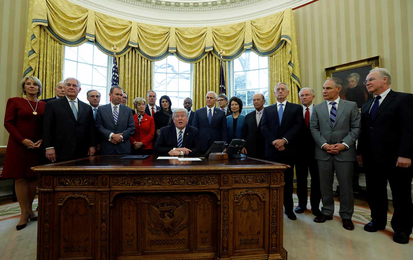 Donald Trump's Billionaire Buddies: Post-Tariff Fortune Losses Donald Trump's Billionaire Buddies: Post-Tariff Fortune Losses