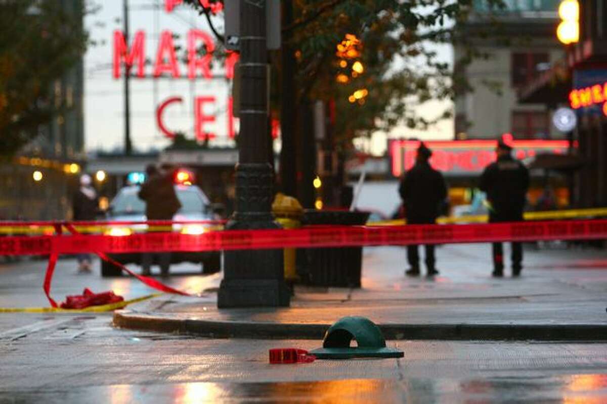 Double Shooting In Downtown Seattle: Police Investigation Underway Double Shooting In Downtown Seattle: Police Investigation Underway