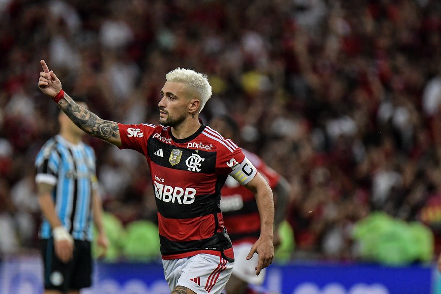 Dupla De Arrascaeta Garante Triunfo Do Flamengo No Brasileirão Contra O Grêmio Dupla De Arrascaeta Garante Triunfo Do Flamengo No Brasileirão Contra O Grêmio