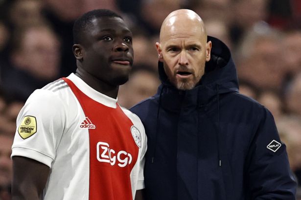 €40 Million For Brobbey: Ten Hag's Transfer Decision Scrutinized €40 Million For Brobbey: Ten Hag's Transfer Decision Scrutinized