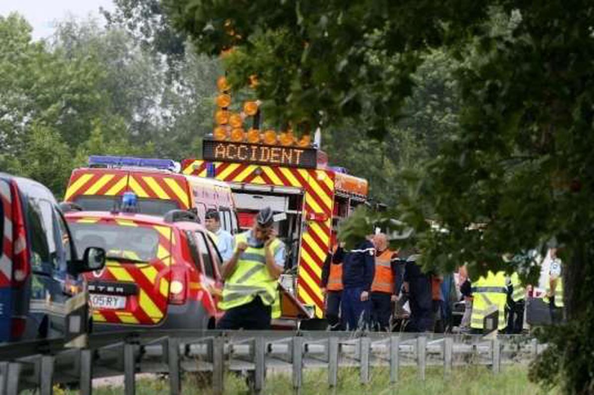 Effondrement De Route À Séoul : Un Motard Perd La Vie Effondrement De Route À Séoul : Un Motard Perd La Vie