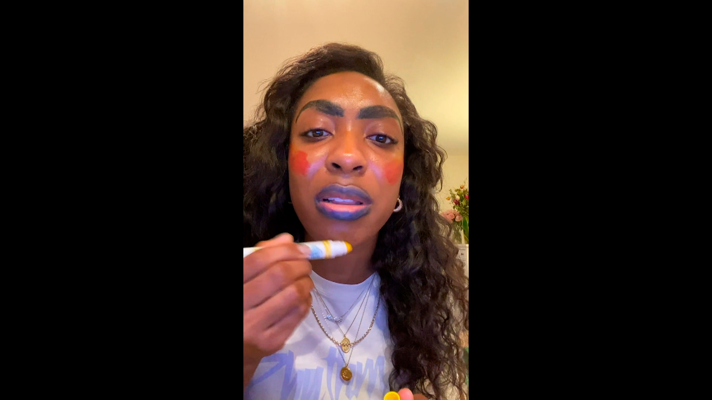 Ego Nwodim's SNL Sketch Goes Wrong: Audience Reacts Ego Nwodim's SNL Sketch Goes Wrong: Audience Reacts