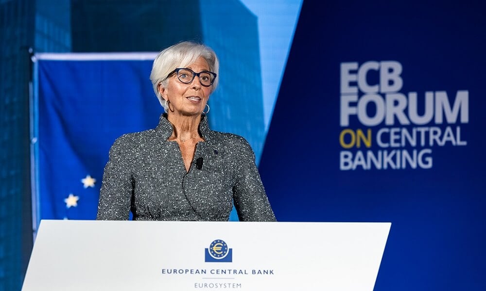 Ekonomik Belirsizlik: ECB Başkanı Lagarde'nin Değerlendirmesi Ekonomik Belirsizlik: ECB Başkanı Lagarde'nin Değerlendirmesi