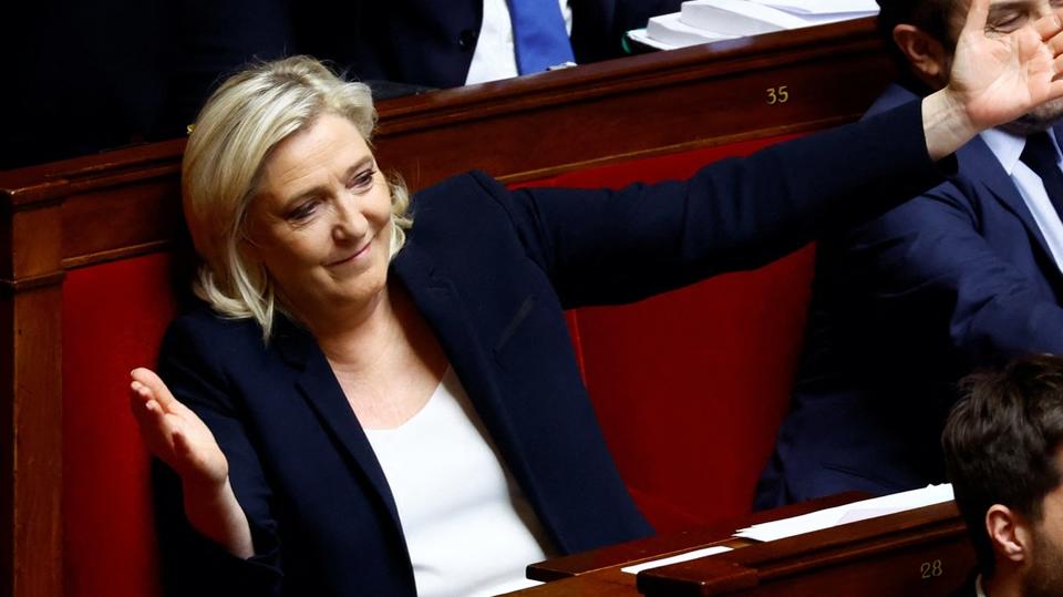 Élections 2027 :  Le Pen Face À Un Possible Empêchement, Selon Jacobelli