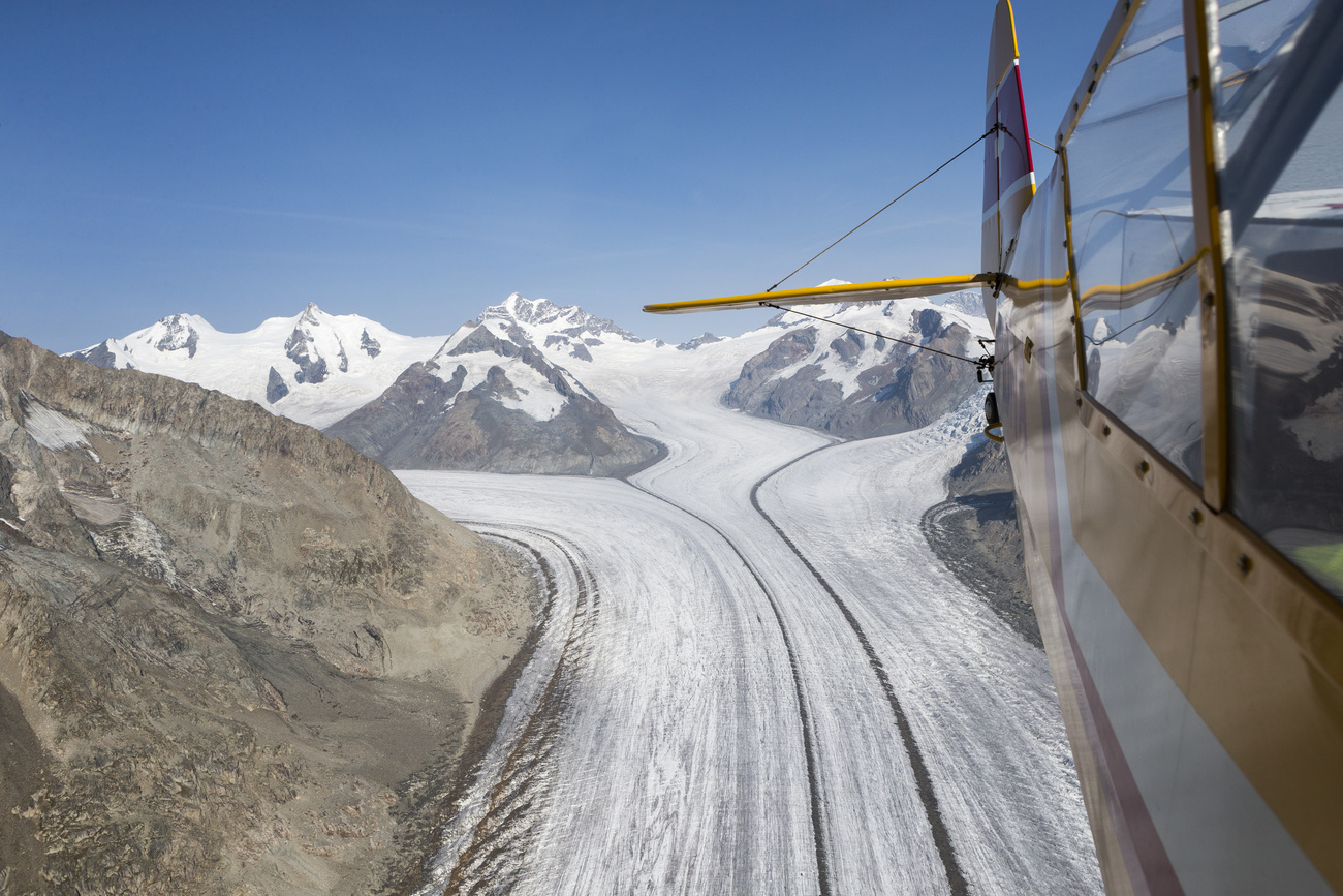 Emergency Response Underway: Swiss Village Buried By Glacier Debris Emergency Response Underway: Swiss Village Buried By Glacier Debris