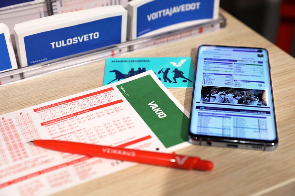 Eurojackpot Voitto: 40 000 € Suomeen – Vinkkejä Onnen Löytämiseen Eurojackpot Voitto: 40 000 € Suomeen – Vinkkejä Onnen Löytämiseen
