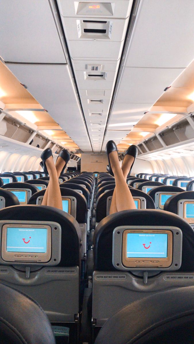 Ex-SIA Flight Attendant Achieves Dream: The Inspiring Story Of A Pilot's Journey Ex-SIA Flight Attendant Achieves Dream: The Inspiring Story Of A Pilot's Journey