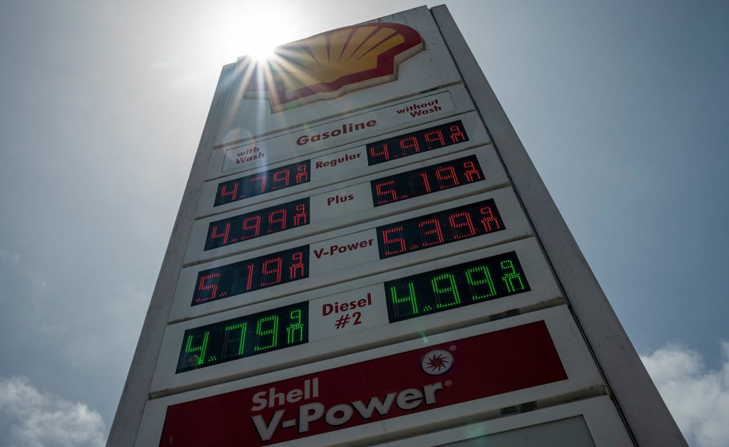 Expect Low Gas Prices This Memorial Day Weekend Expect Low Gas Prices This Memorial Day Weekend
