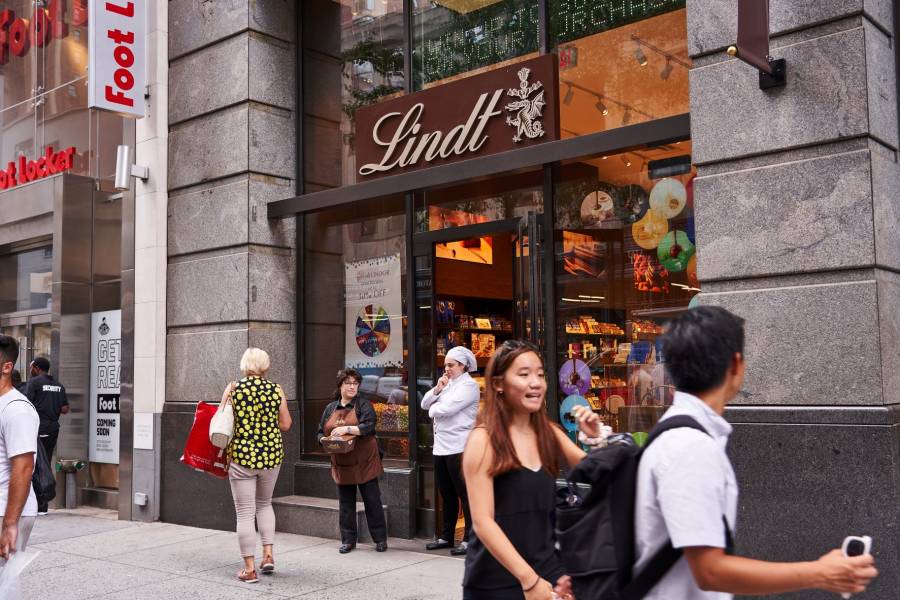 Experience Chocolate Heaven At Lindt's New Central London Store Experience Chocolate Heaven At Lindt's New Central London Store