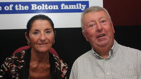 Experience Sundae Servings: Jayne Hinton On Bolton FM Experience Sundae Servings: Jayne Hinton On Bolton FM