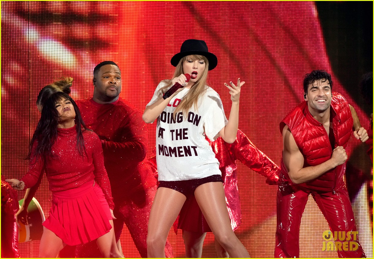 Explore Taylor Swift's Eras Tour Costumes: Detailed Photo Gallery Explore Taylor Swift's Eras Tour Costumes: Detailed Photo Gallery