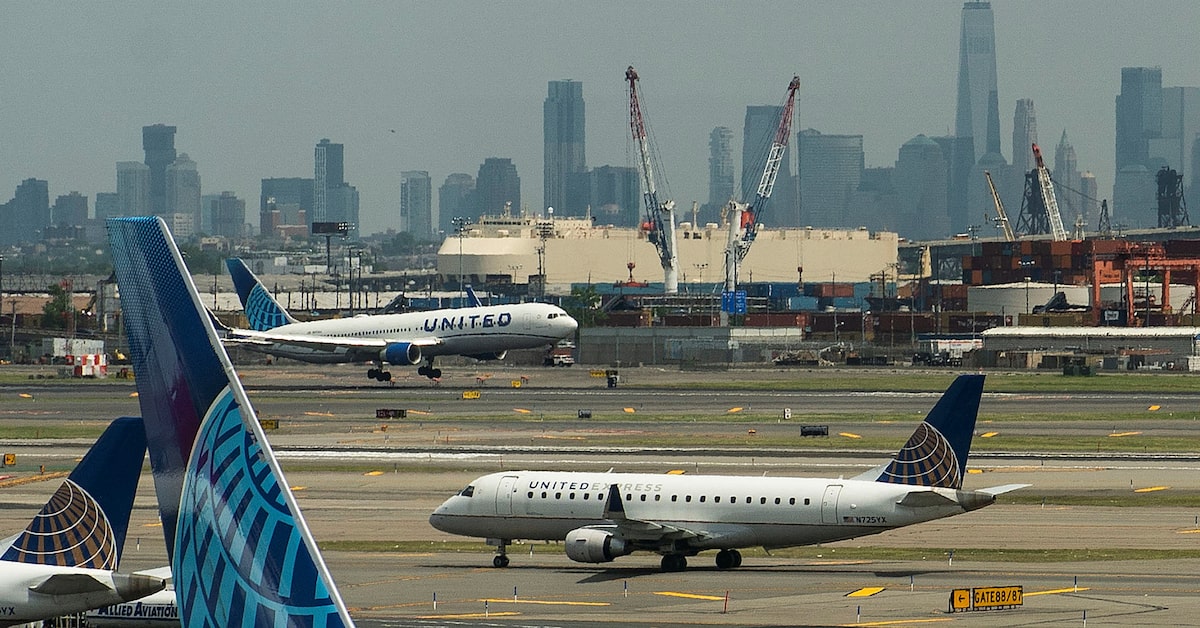 FAA Staff Walkout Causes United Airlines Flight Cancellations In Newark FAA Staff Walkout Causes United Airlines Flight Cancellations In Newark