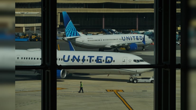 FAA Staff Walkout Causes Widespread United Airlines Flight Cancellations In Newark FAA Staff Walkout Causes Widespread United Airlines Flight Cancellations In Newark