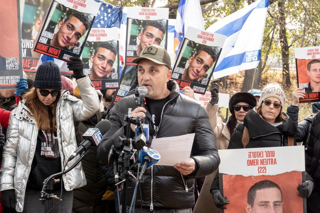 Father Of Hostage Edan Alexander: Hope For Son's Survival, Calls For US-Hamas Talks Father Of Hostage Edan Alexander: Hope For Son's Survival, Calls For US-Hamas Talks