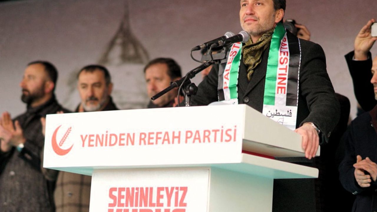 Fatih Erbakandan Kıbrıs'a Dair Son Açıklama: Şehitlerimiz Unutulmayacak Fatih Erbakandan Kıbrıs'a Dair Son Açıklama: Şehitlerimiz Unutulmayacak