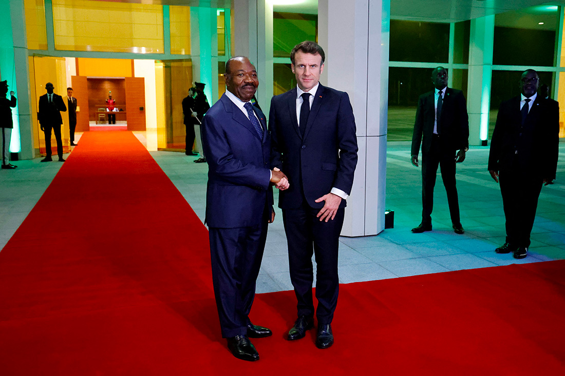 Fin De La Françafrique? Déclaration De Macron Depuis Le Gabon Fin De La Françafrique? Déclaration De Macron Depuis Le Gabon