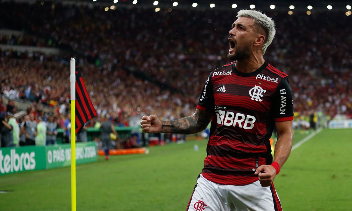 Flamengo Derrota Grêmio Com Show De Arrascaeta No Brasileirão Flamengo Derrota Grêmio Com Show De Arrascaeta No Brasileirão