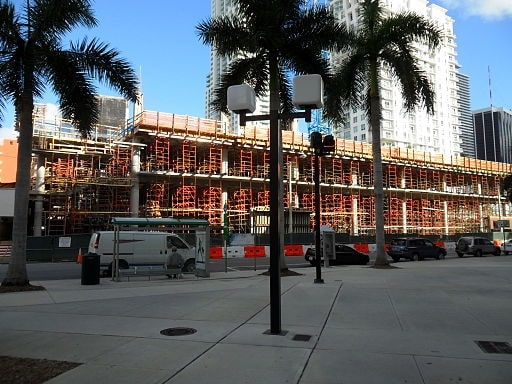 Florida Condo Market Crash: Why Owners Are Selling Now Florida Condo Market Crash: Why Owners Are Selling Now