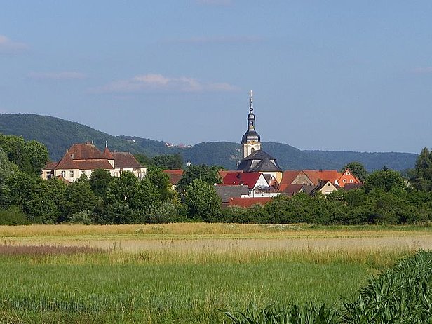 Fränkische Schweiz: Kirschblüte In Pretzfeld – Der Ideale Zeitpunkt Für Ihren Besuch Fränkische Schweiz: Kirschblüte In Pretzfeld – Der Ideale Zeitpunkt Für Ihren Besuch