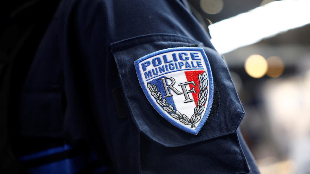 France To Seize Mobile Phones In Fight Against Drug Trafficking France To Seize Mobile Phones In Fight Against Drug Trafficking