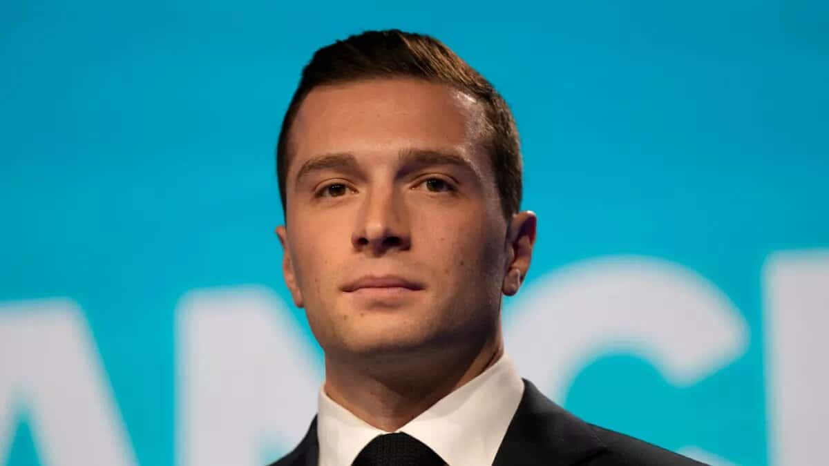 French Election 2027: Jordan Bardella's Path To Power French Election 2027: Jordan Bardella's Path To Power