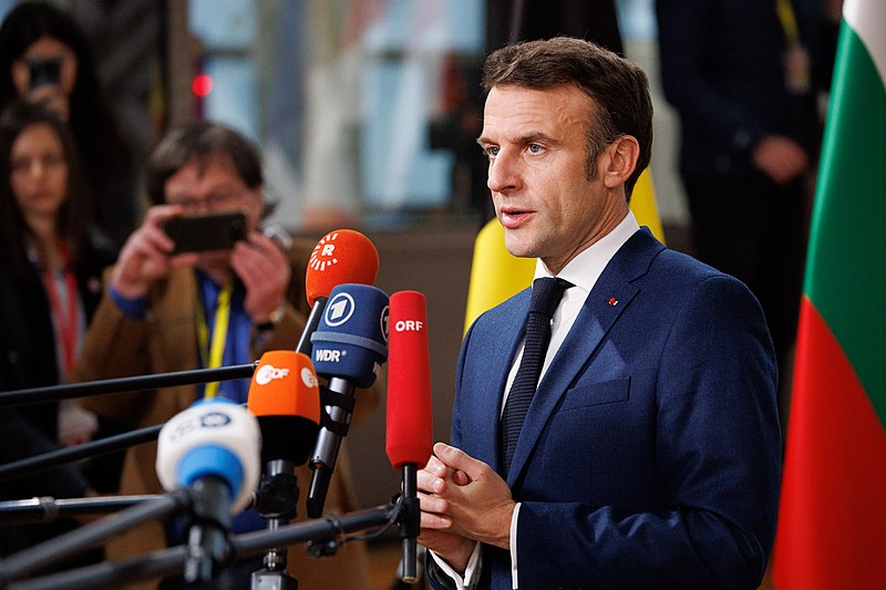 French Ex-Premier Details Differences With Macron's Leadership French Ex-Premier Details Differences With Macron's Leadership