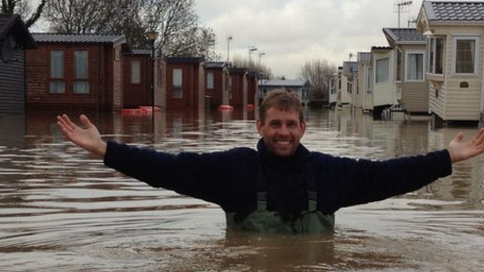 Ghettoisation Fears Rise As Caravans Flood UK City Ghettoisation Fears Rise As Caravans Flood UK City